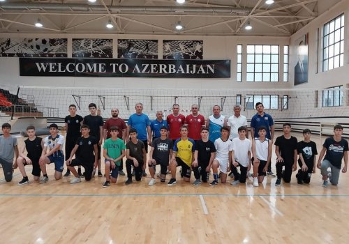 Azərbaycan millisinin baş məşqçisindən seçim xarakterli məşq