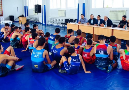 Zuğulbada sərbəst güləş üzrə açıq məşq keçirilib