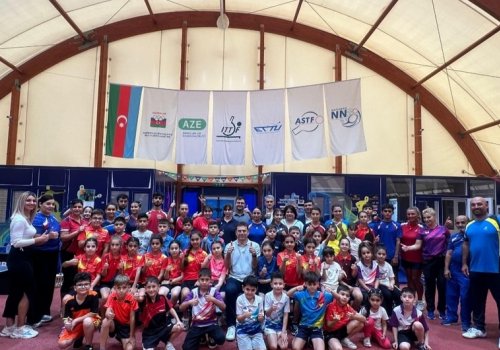 Mouran Sumqayıtda idmançılarla görüşüb