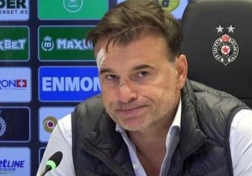 Azarkeşlər Serbiya klubunun baş məşqçisinə xəsarət yetirdilər