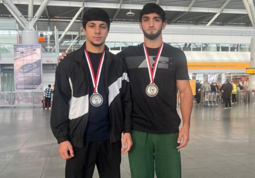 Azərbaycan boksçuları beynəlxalq turnirdə iki medal qazanıblar