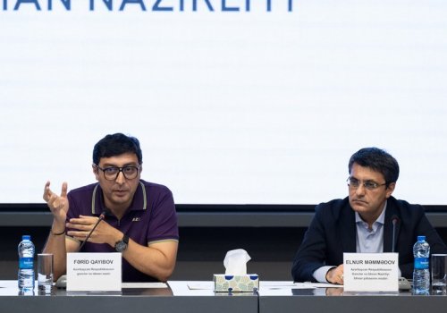 Fərid Qayıbov beynəlxalq yarışlarda uğurla çıxış etmiş idmançılarla görüşüb