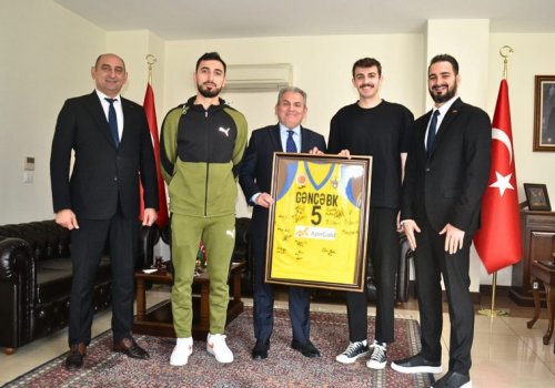 “Gəncə”nin üzvləri Türkiyənin baş konsulu ilə görüşüblər