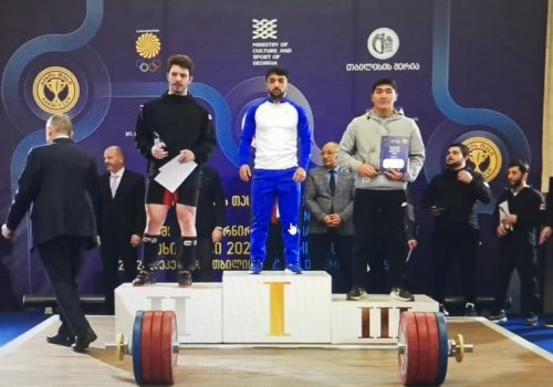 Azərbaycan ağırlıqqaldıranı beynəlxalq turnirin qalibi olub