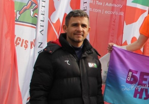 AAF rəsmisi bürünc səviyyəli hakim sertifikatı aldı