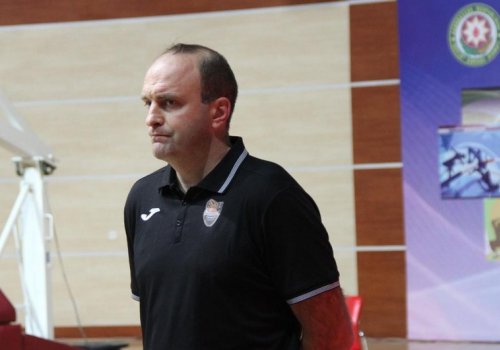 “Səhvlər bizi aşağı doğru dartır”