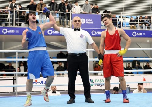 Gənc boksçular arasında Azərbaycan birinciliyinin qalibləri müəyyənləşdi