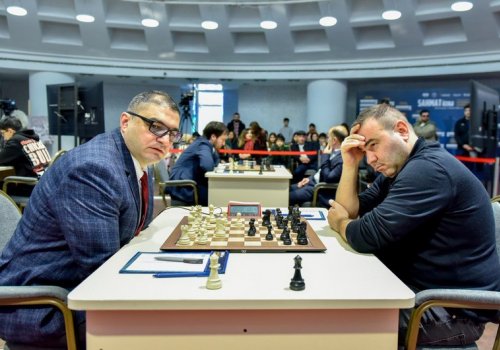 Şəhriyar Məmmədyarov və Teymur Rəcəbovdan ilk oyunda qələbə