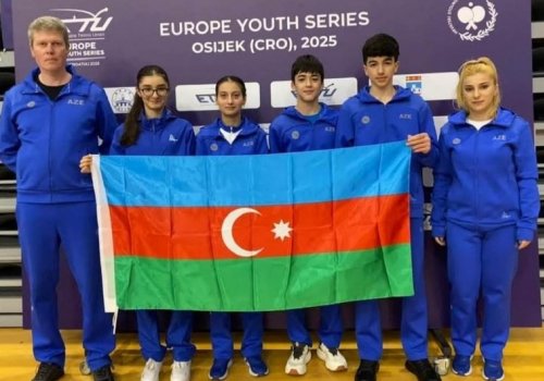 Stolüstü tennisçilər Xorvatiyada beynəlxalq yarışa qatılıblar