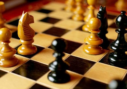 Qənirə Paşayevanın xatirəsinə həsr olunan şahmat turnirinin açılışı olub