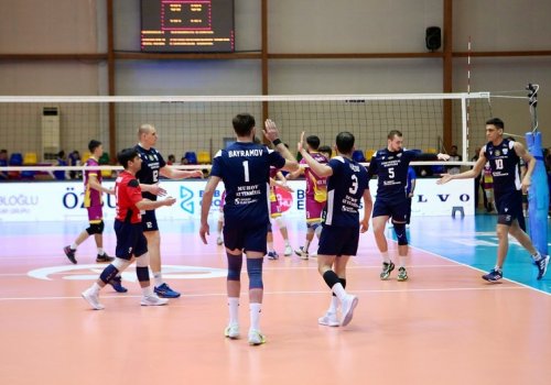 “Neftçi” “Azərreyl”ə uduzdu