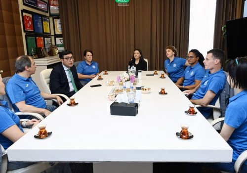 Fərid Qayıbov BGF rəsmisi ilə görüşdü