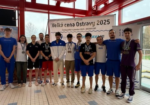 Azərbaycan üzgüçülərindən Çexiyada 17 medal