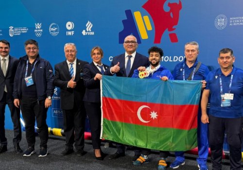 İsa Rüstəmovdan Avropa çempionatında 3 medal
