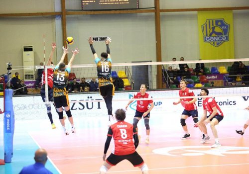 Yarımfinal mərhələsinə start verildi