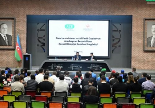 Fərid Qayıbov Xüsusi Olimpiya Komitəsinin nümayəndələri ilə görüşüb