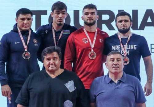 Azərbaycan güləşçisi Türkiyədə çempion oldu