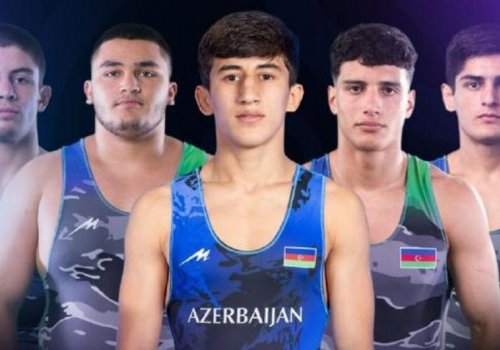 Azərbaycan güləşçiləri AÇ-yə 3 gümüş medalla start verdilər