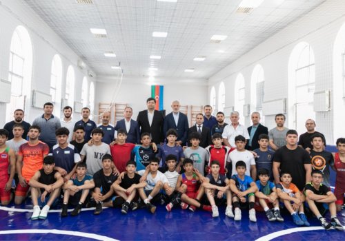 Güləş Federasiyasının yeni təlim-məşq mərkəzi açılıb