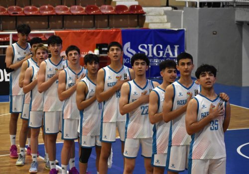 AÇ: Azərbaycan millisi San Marinoya qalib gəldi