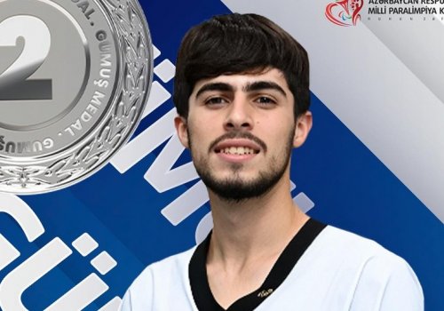 Zeynalovdan beynəlxalq turnirdə gümüş medal