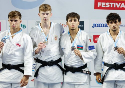 Ağakişiyev Skopyedə bürünc medal qazandı