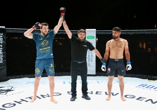 Alim Nəbiyevin MMA-da debütü uğurlu alındı
