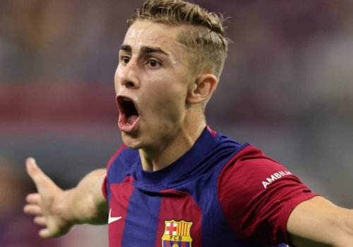 “Barselona”nın futbolçusu 3 həftəlik sıradan çıxıb