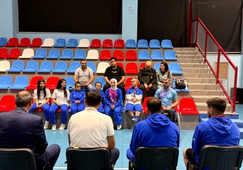 ABF-nin baş katibi milli komandanın oyunçuları ilə görüşüb