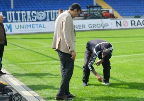 Ehtiram Quliyev Tovuz şəhər stadionunun yenilənmiş ot örtüyü ilə tanış oldu
