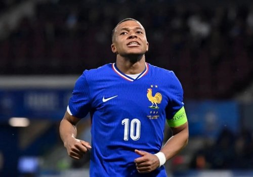 Mbappe millimizlə matçda oynamaq istəyir