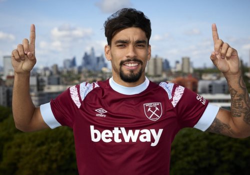 “Vest Hem” Paketa müqabilində tələb etdiyi məbləği açıqladı