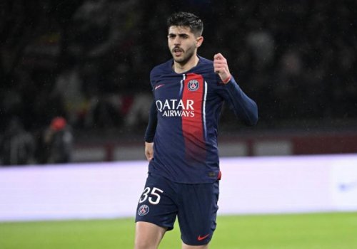 PSJ-nin müdafiəçisi Paris klubundan ayrılmaq istəyir