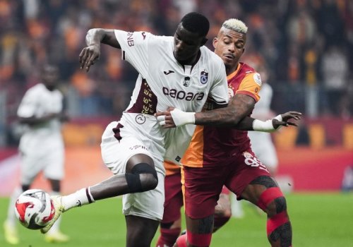 “Qalatasaray”dan ev oyununda heç-heçə