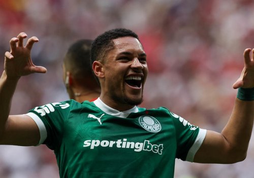 MY “Palmeyras”ın hücumçusunu satın ala bilər