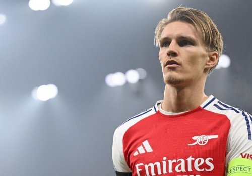 “Barselona” “Real”ın keçmiş hücumçusunu satın almaq niyyətindədir