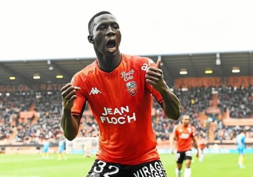 Rusiya klubları “Loryan”ın hücumçusu ilə maraqlanırlar