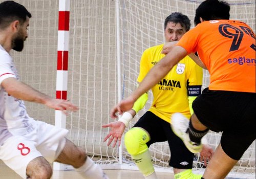 “Daha zəif komanda ilə qarşılaşmaq da mümkün idi”