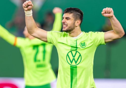 “Liverpul” “Volfsburq”un müdafiəçisi ilə maraqlanır