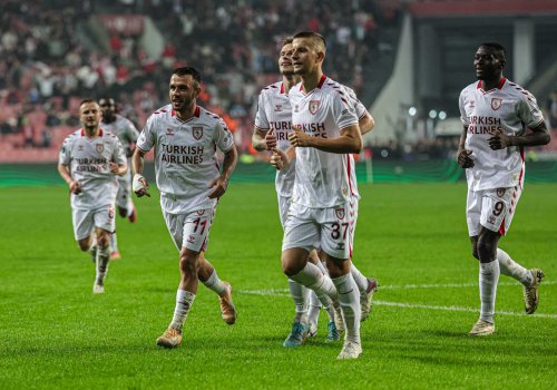 “Samsunspor”dan Konfrans Liqasında darmadağın