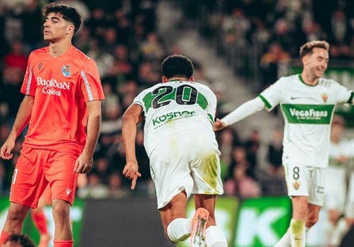 İlk oyunda heç-heçə