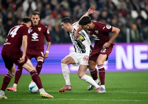 “Yuventus”la “Milan” xal itirdi