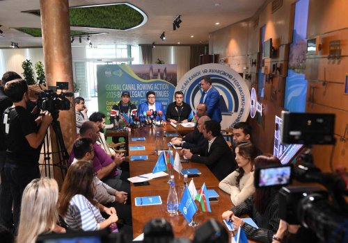 AKAF “Zəfər Gününə suda ehtiram” devizi altında tədbir keçirib