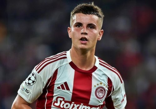 MY “Olimpiakos”un yarımmüdafiəçisinə görə təklif ünvanladı