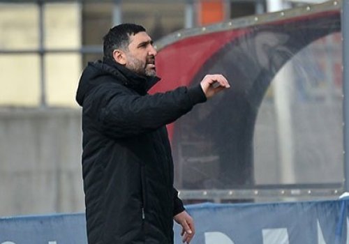 “Artıq futbolçular da utanırlar” - Sənan Qurbanov