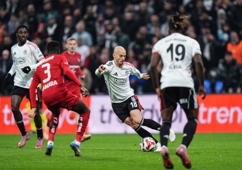 “Beşiktaş” evdə xal itirdi
