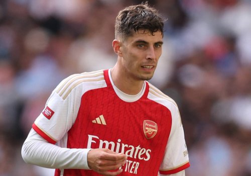 “Arsenal” əsas hücumçusu ilə bağlı qərar verdi