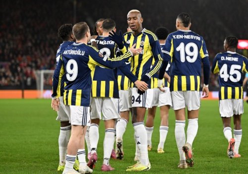 “Fənərbağça”dan Avropa Liqasında darmadağın