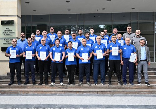 “D” kateqoriyalı məşqçi kurslarına yekun vurulub