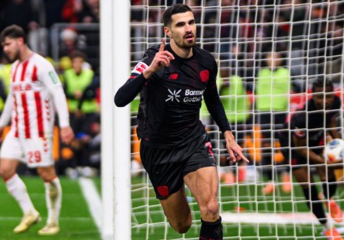 “Bayer”dən inamlı qələbə